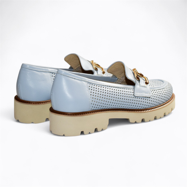 Camelia Women's Light Blue Leather Low-Top Shoes