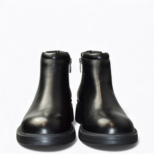Sarvina Women's Black Leather Ankle Boots