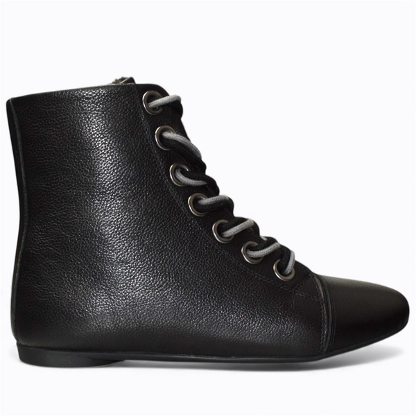 Cerilia Women's Black Leather Boots