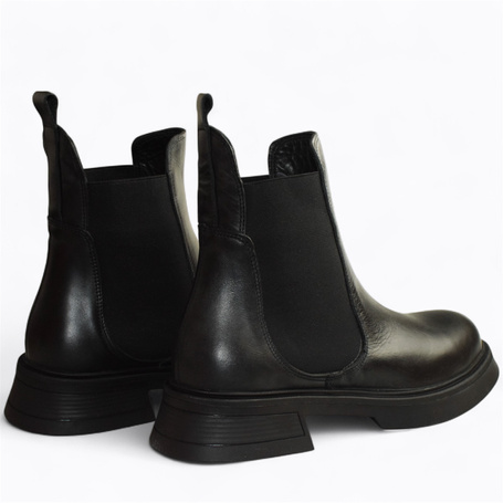 Micenti Women's Black Leather Ankle Boots