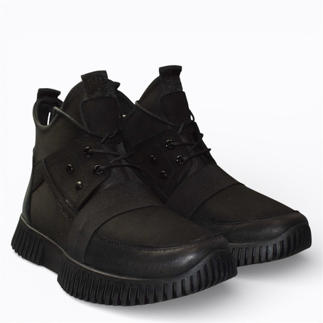 Iselora Women's Black Leather Boots