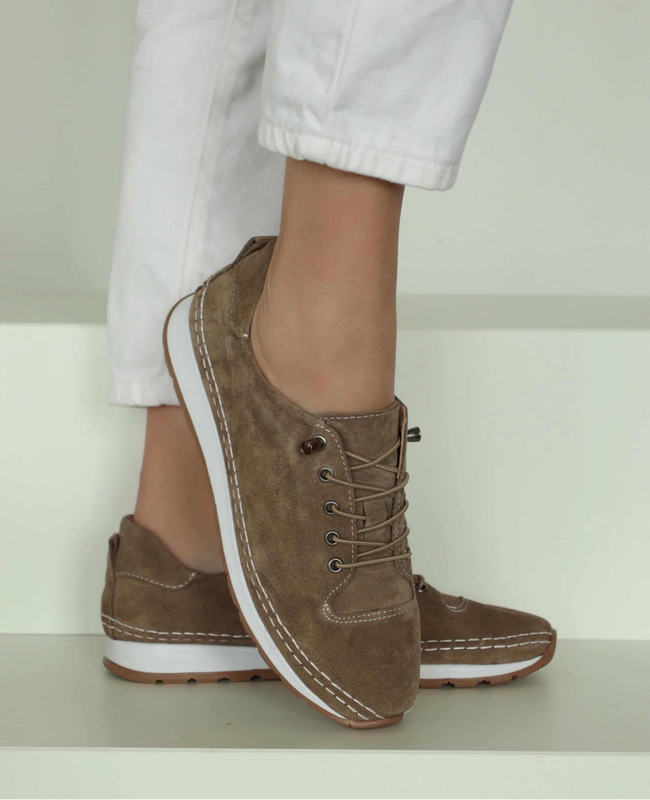 Amelira Beige Leather Women's Low-Cut Shoes