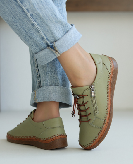 Agnetia Women's Green Leather Low-Cut Shoes