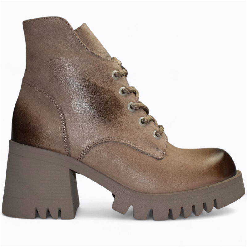 Isadora Women's Gray Leather Ankle Boots