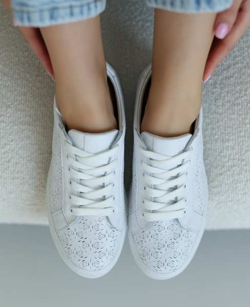 Holetia Women's White Leather Sneakers with Perforations