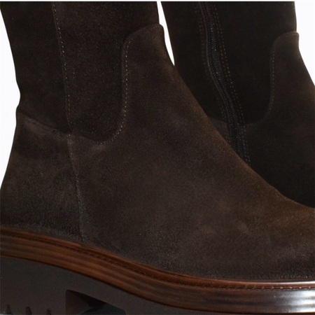 SKÓRZANE BRĄZOWE KOZAKI DAMSKIE EMBRINA