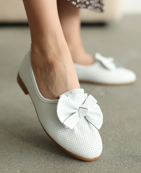 Lomisel Women's White Leather Low-Top Shoes