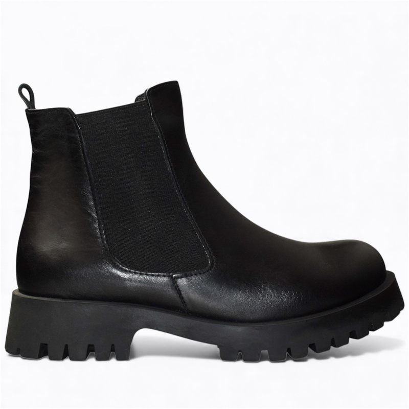 Ciralia Women's Black Leather Ankle Boots