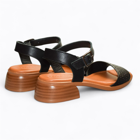 BLACK WOMEN'S SANDALS BY PRILENI