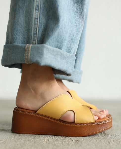 Opritia Women's Mustard-Colored Leather Flip-Flops
