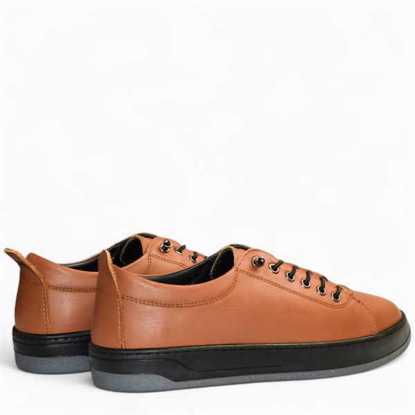 Skórzane rude sneakersy damskie Arestia