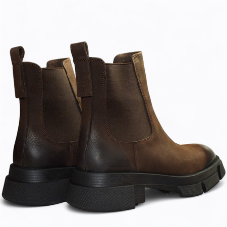 Skórzane brązowe sztyblety damskie Caletia