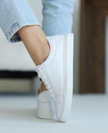 Holetia White Leather Women's Sneakers