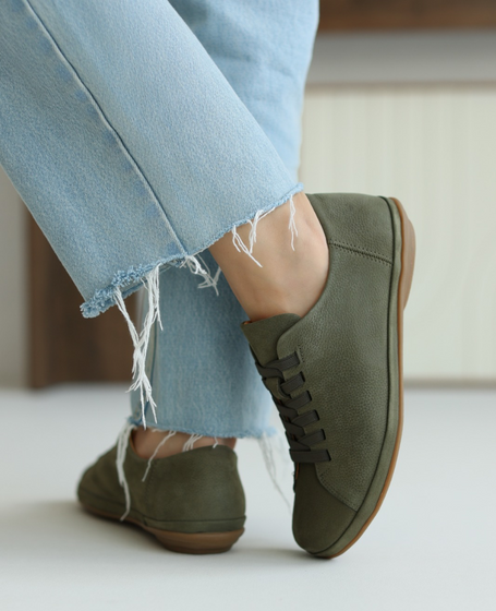 Lumiera Women's Olive Leather Low-Cut Shoes
