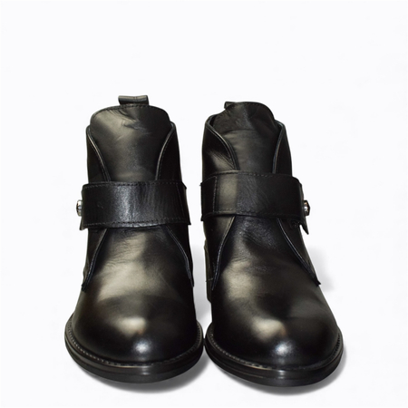 Skórzane czarne botki damskie Orindra