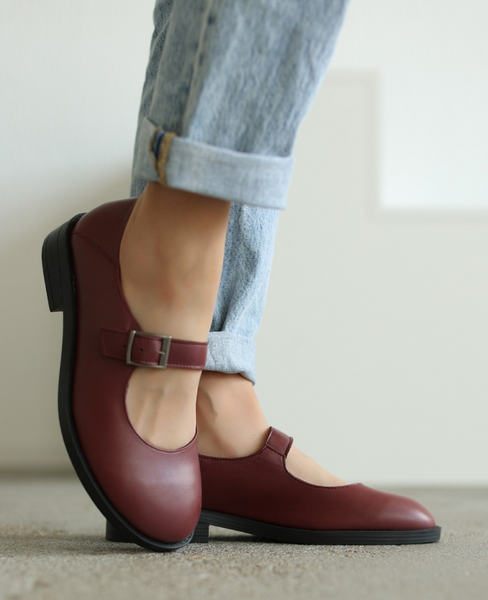Sanirei Women's Burgundy Leather Low-Top Shoes
