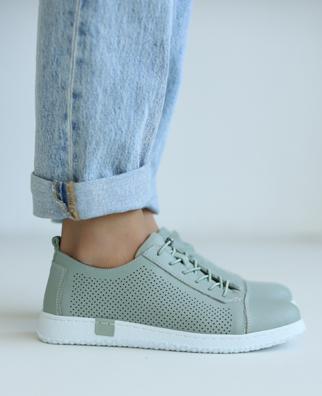 Skórzane miętowe sneakersy damskie Girelia