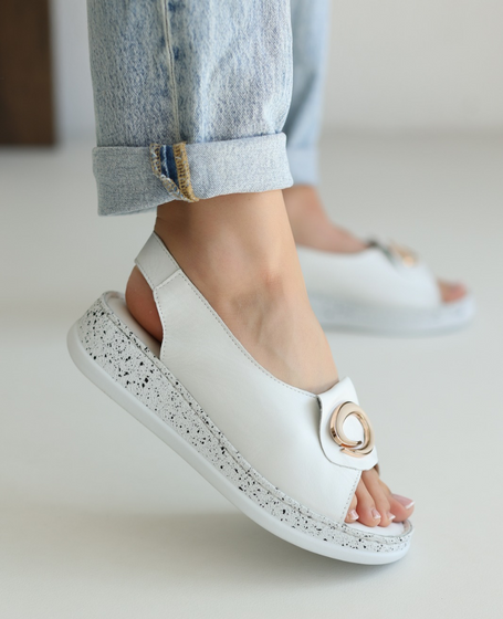 Blemisa White Leather Women's Sandals