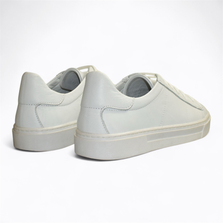 Griveti Women's White Leather Low-Cut Shoes