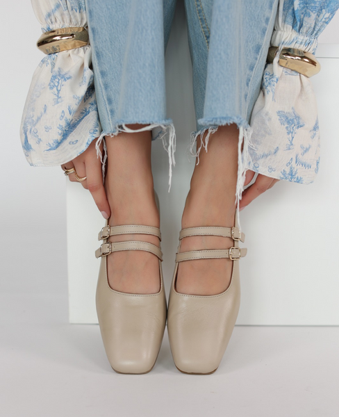 Albrika Women's Beige Leather Loafers