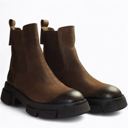 SKÓRZANE BRĄZOWE SZTYBLETY DAMSKIE CALETIA