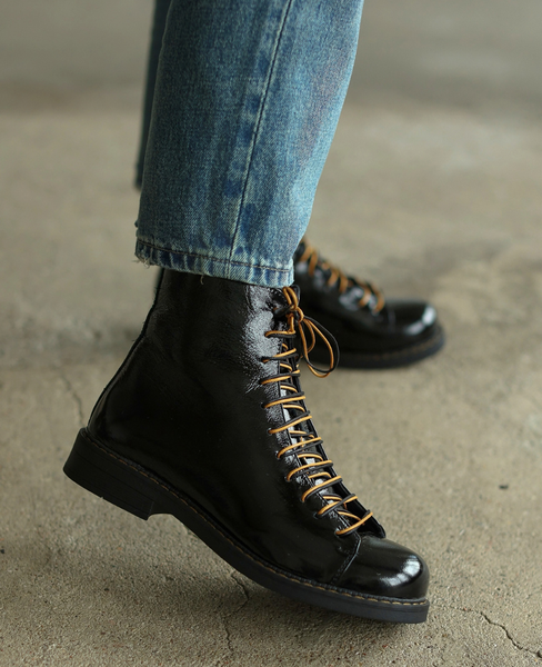 Odelisa Women's Black Leather Boots