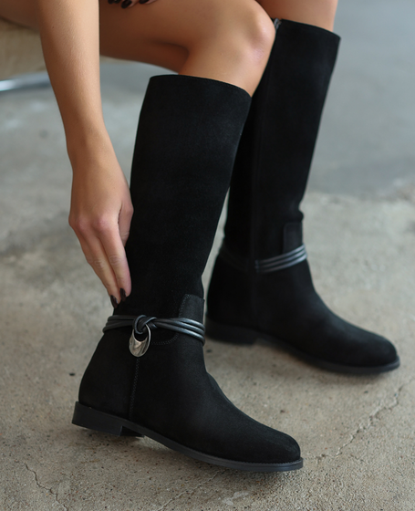 Nerovia Women's Black Leather Knee-High Boots