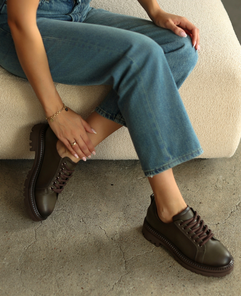 Ursenia Women's Khaki Leather Low-Cut Shoes