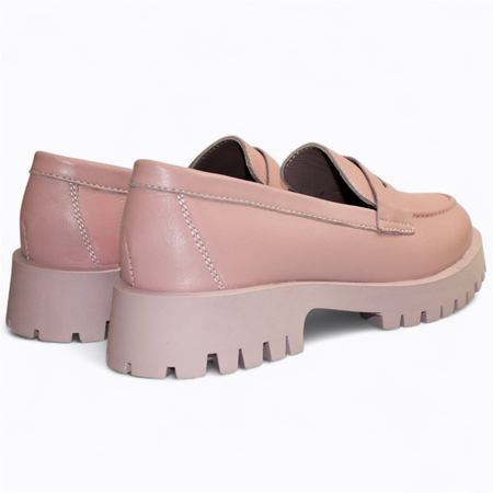 Skórzane pudrowe półbuty damskie Marticia