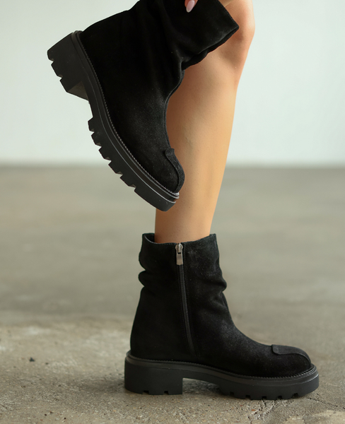 Nadiera Women's Black Leather Ankle Boots