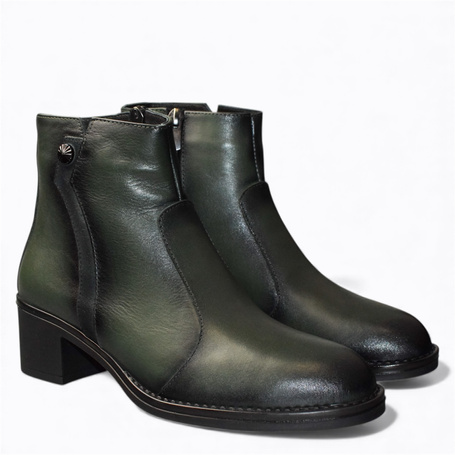 Finirra Women's Green Leather Ankle Boots