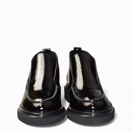 Oristia Women's Black Leather Ankle Boots