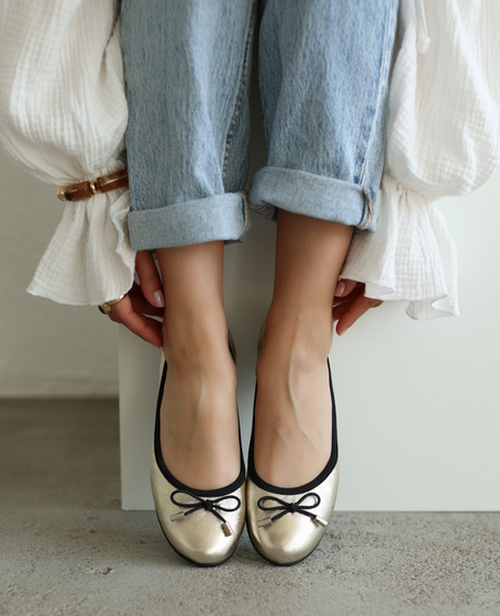 Ruverna Women's Leather Gold Ballerina Flats