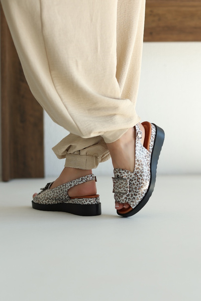 Nadriya White Leather Women's Sandals