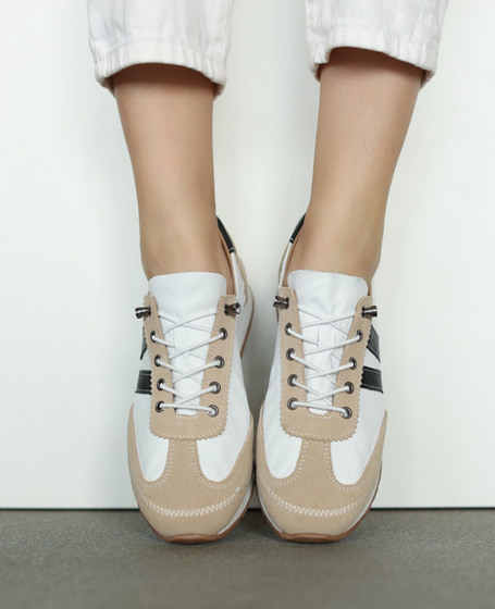 Florena Women's White Leather Low-Cut Shoes with a Black Accent