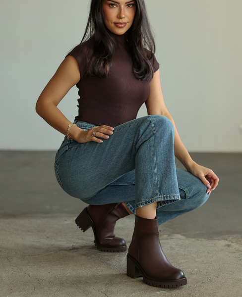 Corelia Women's Leather Chocolate-Brown Ankle Boots