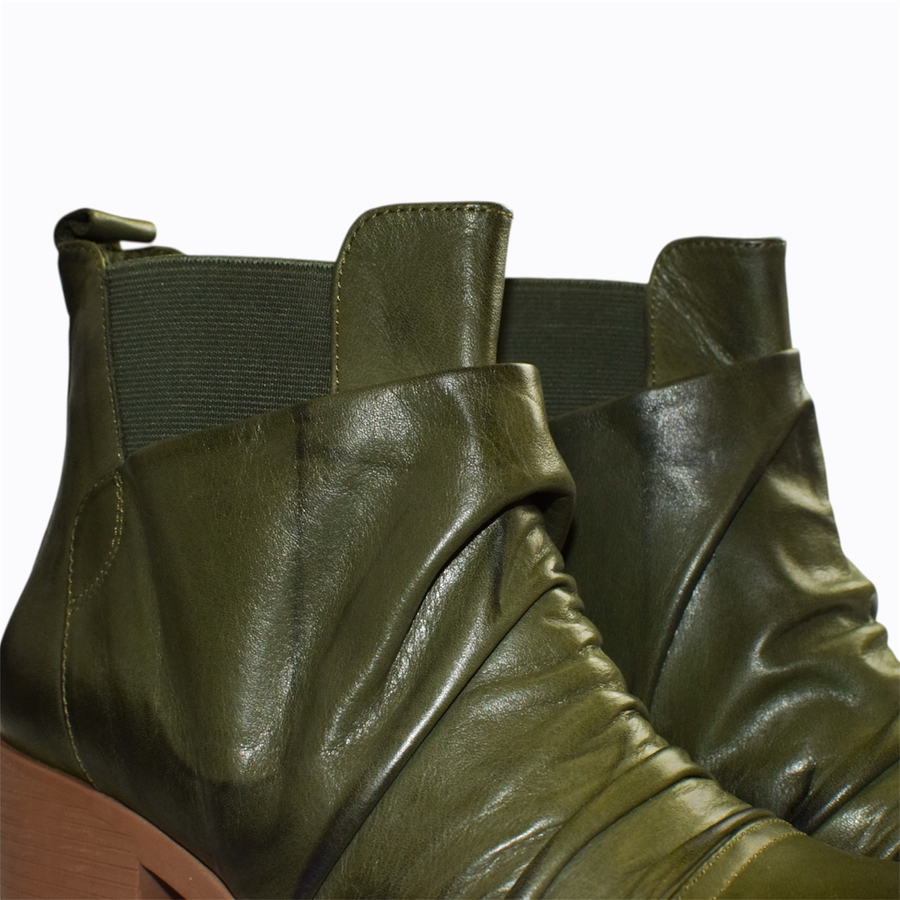 Skórzane zielone botki damskie Hirenia