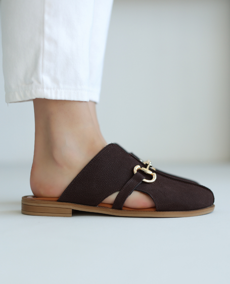 Hirlina Women's Leather Chocolate-Colored Flip-Flops