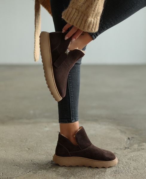 Dominia Women's Leather Chocolate-Brown Snow Boots