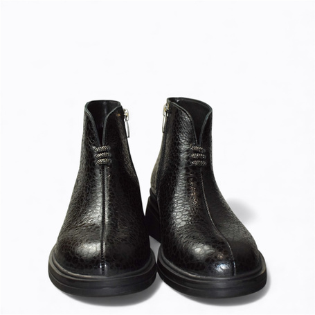 Renissa Women's Black Leather Ankle Boots