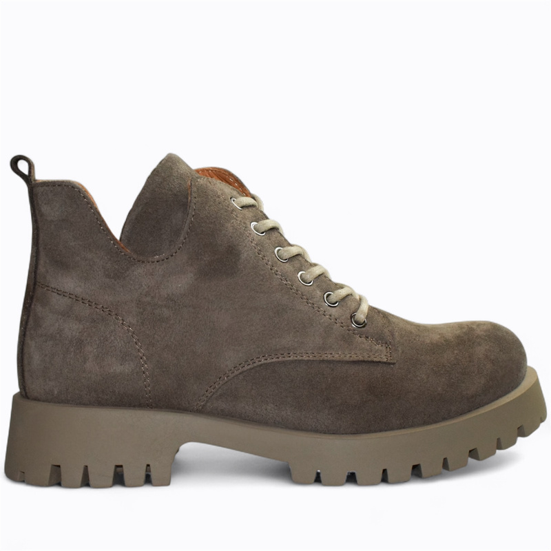 Serenti Women's Gray Leather Boots