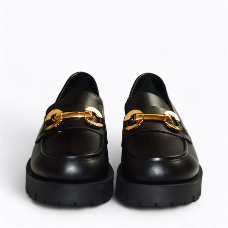 Tilomea Women's Black Leather Low-Cut Shoes
