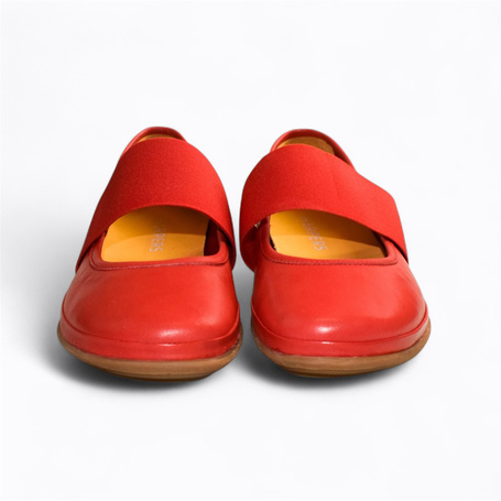 JORILNA WOMEN'S RED LOW-TOP SHOES
