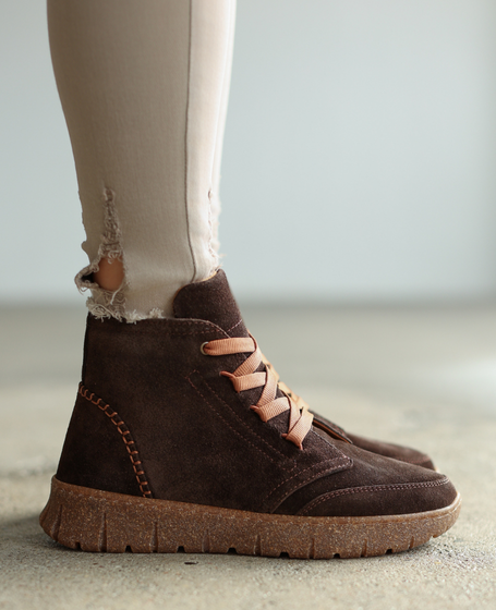 Emillie Women's Leather Chocolate-Brown Boots