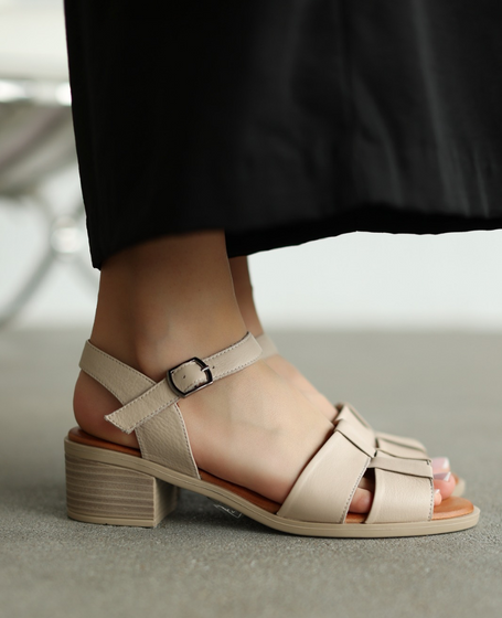 Fortina Beige Leather Women's Sandals
