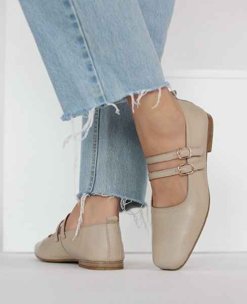 Albrika Women's Beige Leather Loafers