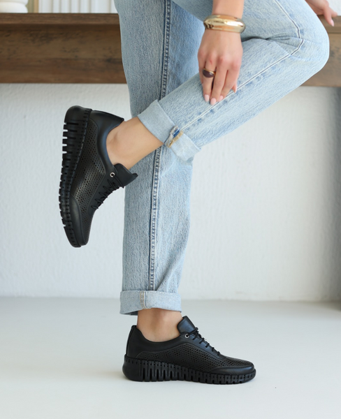 Alivrin Women's Black Leather Low-Cut Shoes