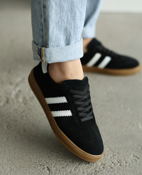 Magline Women's Black Leather Sneakers