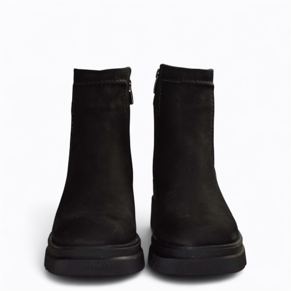Selvira Women's Black Leather Ankle Boots