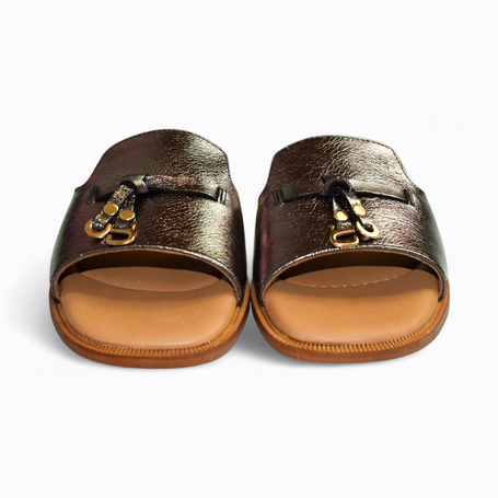 Gabrila Women's Leather and Steel Flip-Flops